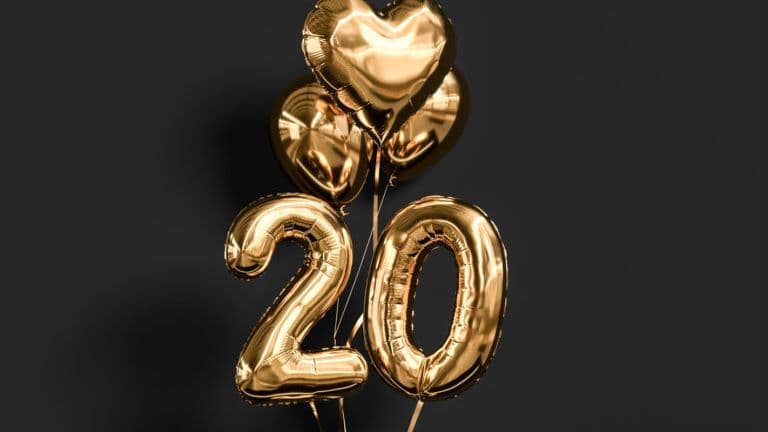 20-years-in-business-gutter-cover-expert_Hero